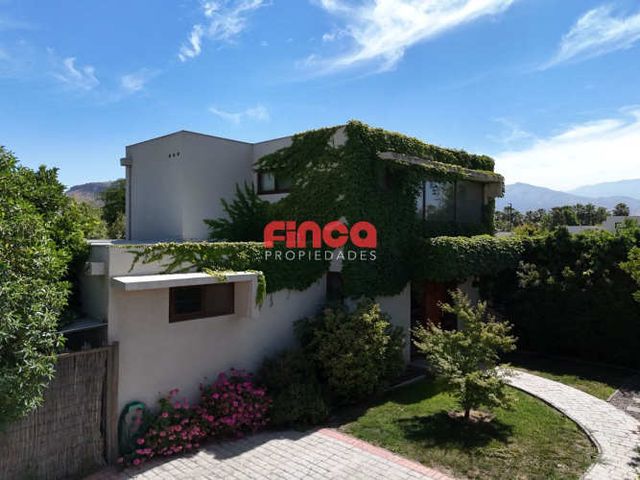 Casa en venta Santa Elena, Colina