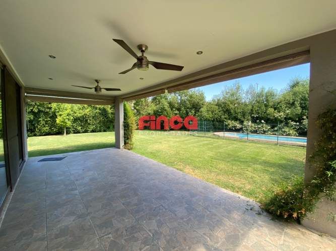 Casa en venta Santa Elena, Colina