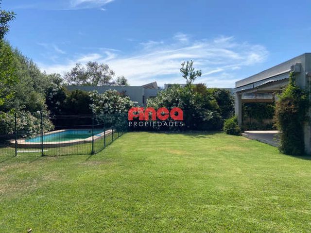 Casa en venta Santa Elena, Colina