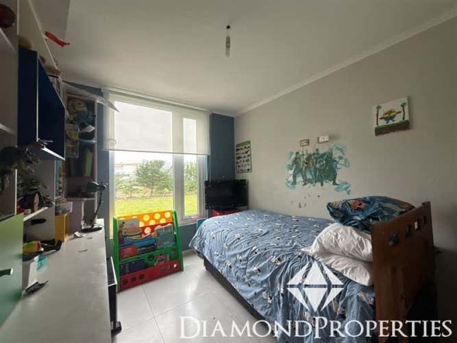 CASA Enrique Abbott, Serena Golf