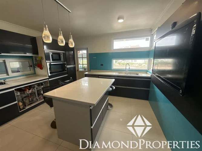 CASA Enrique Abbott, Serena Golf