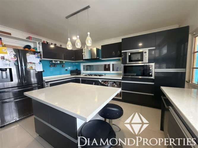 CASA Enrique Abbott, Serena Golf