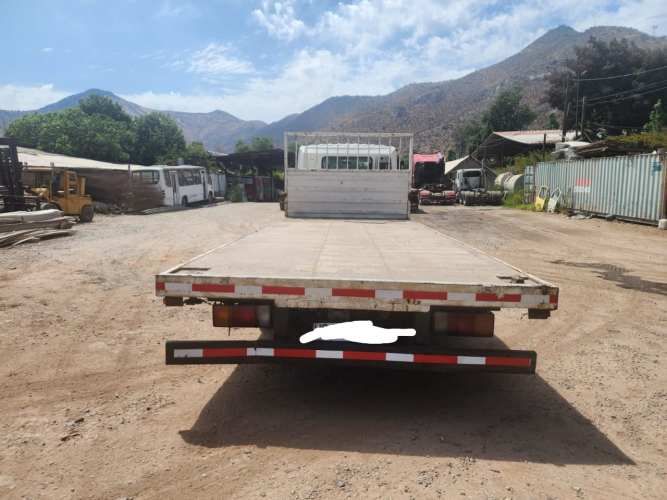 Camión Hyundai HD120 Carrocería Plana, Impecable 2015