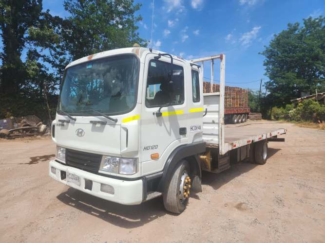 Camión Hyundai HD120 Carrocería Plana, Impecable 2015
