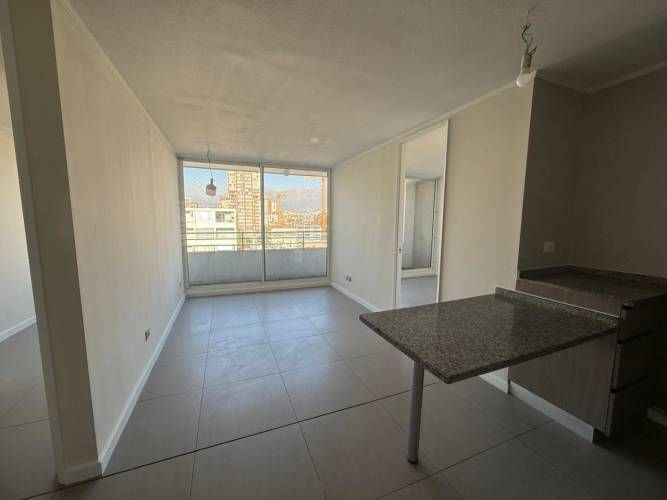 SE ARRIENDA DP 2D2B EN METRO SANTA LUCIA