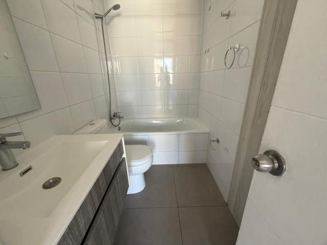 SE ARRIENDA DP 2D2B EN METRO SANTA LUCIA