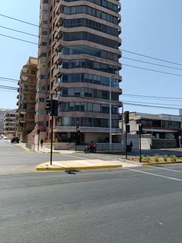 VENTA HERMOSO DEPARTAMENTO SECTOR SUR