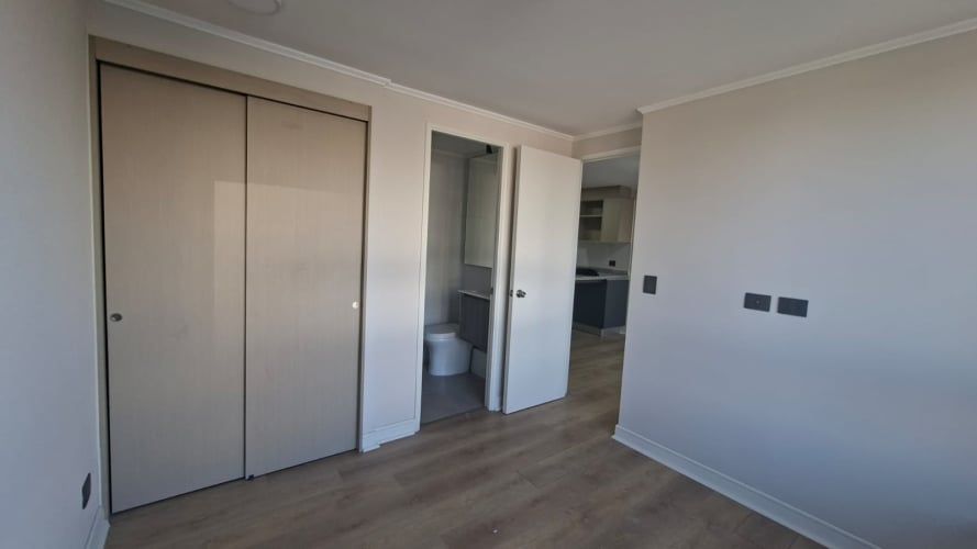 Se arrienda depto nuevo en Euclides 1D+1B , San miguel.