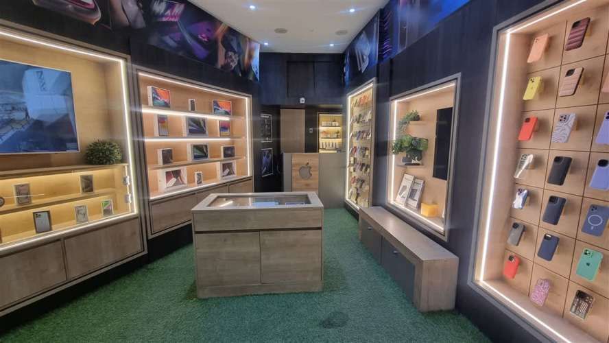 LOCAL COMERCIAL Metro Los Leones