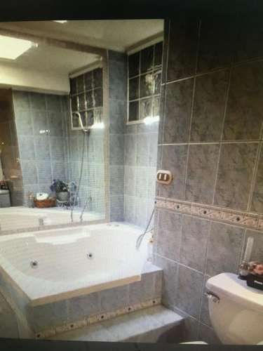 SE VENDE GRAN CASA EN LA FLORIDA