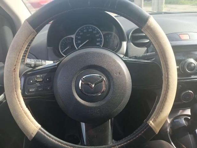 Mazda demio año 2014 / 4x2 motor 1.3 cc automático