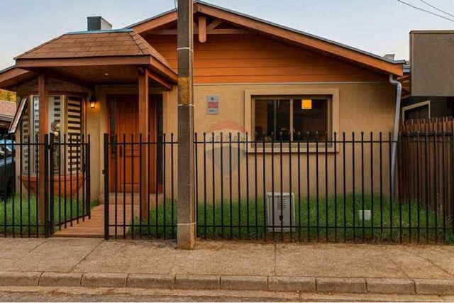 Casa ideal en pasaje cerrado de av. alemania