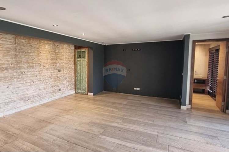 Maravillosa casa con laguna, lujo y naturaleza