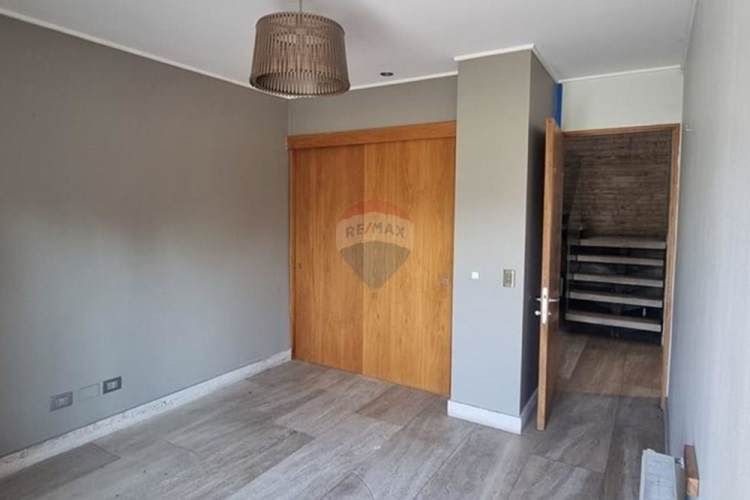 Maravillosa casa con laguna, lujo y naturaleza