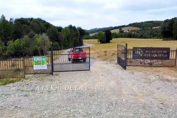 Parcela plana con estero en estaquilla beach