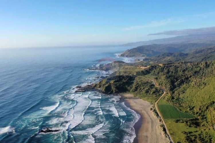 Parcela plana con estero en estaquilla beach