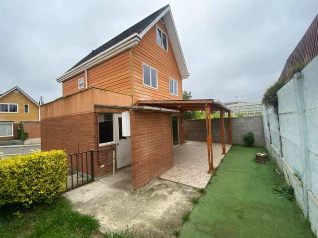 CASA Condominio Alto Laguna