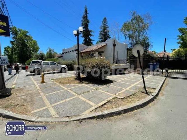 LOCAL COMERCIAL Parque Universitario, 36 Oriente con 3 Norte