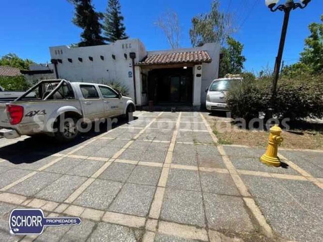 LOCAL COMERCIAL Parque Universitario, 36 Oriente con 3 Norte