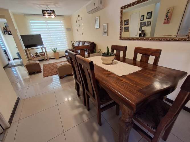 HERMOSA CASA EN  CONDOMINIO LOS FALDEOS DE NOS