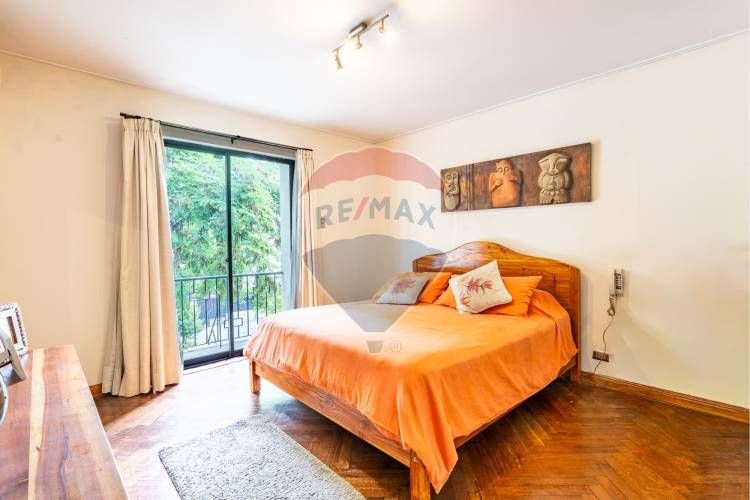 Casa con estilo arquitectónico renovada