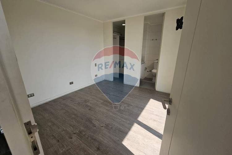 Rebajado! fabulosa ubicación 1d+1b+est+bodega