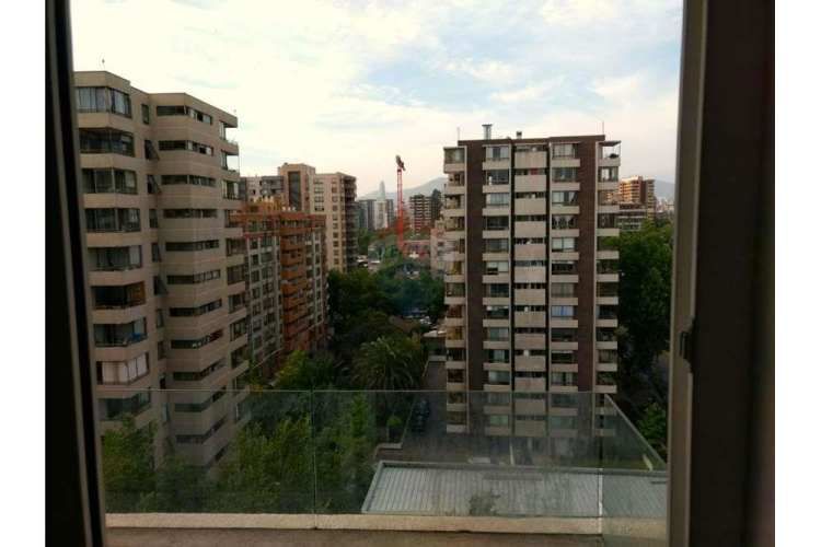 Rebajado! fabulosa ubicación 1d+1b+est+bodega