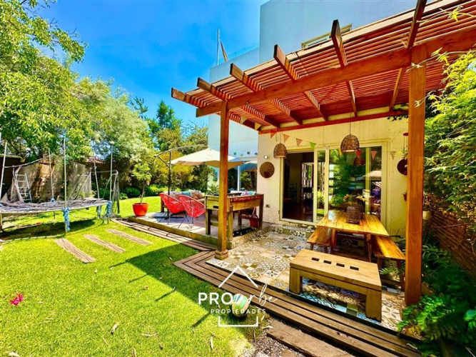 CASA Valenzuela Puelma