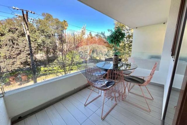 Duplex 3d+3b+3e+bod+3terrazas. las condes.