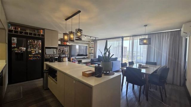 DEPARTAMENTO Prof. Rodolfo Lenz / Simón Bolívar / Metro Chile España