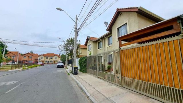 Maravillosa casa Camino El Bosque Maipú, Villa Portal el Bosque