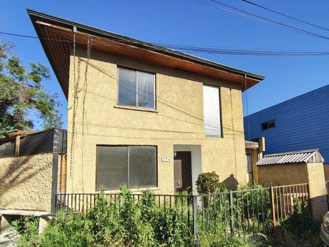 ACOGEDORA CASA EN SAN BERNARDO PEQUEÑO CONDOMINIO