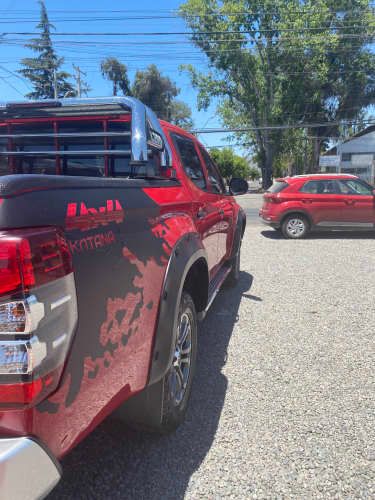 Mitsubishi L200 Work Cr. 2.4 EQUIPADA