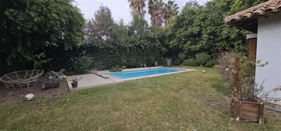 CASA Barrio Las Flores de Piedra Roja