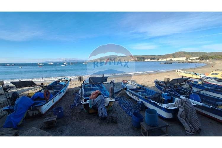 &quot;encantador  depto. 3d-2b con piscina en papudo&quot;