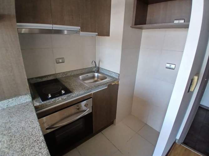 DEPARTAMENTO Cercano a metro San Alberto Hurtado/ HOMESTUDIO Sin estacionamiento