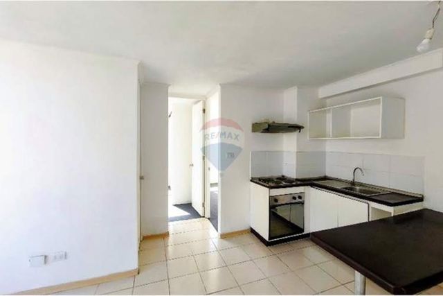 Moderno depto 2d + bodega, metro hospitales