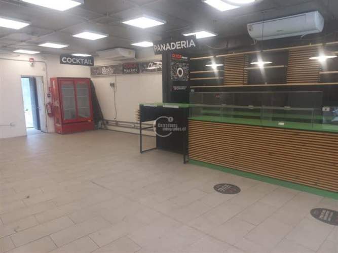 LOCAL COMERCIAL calle La Cabaña