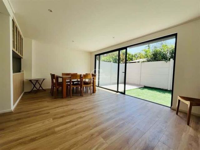 CASA Fernando Castillo Velasco / Los Maitenes