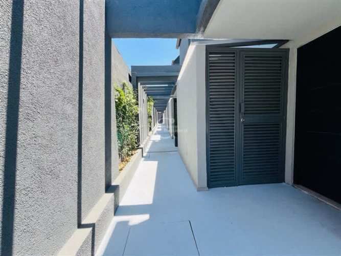 CASA Fernando Castillo Velasco / Los Maitenes