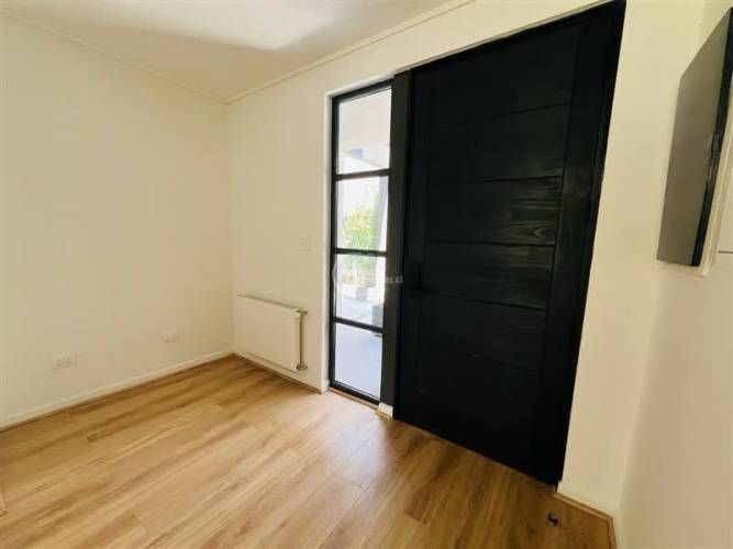 CASA Fernando Castillo Velasco / Los Maitenes