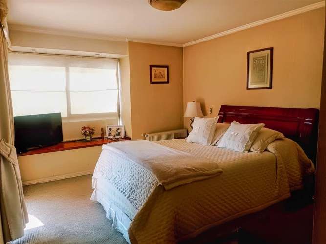 DEPARTAMENTO Departamento de 141 m² totales en pleno barrio El Llano Subercaseaux