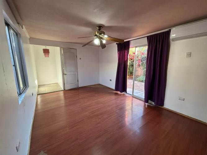 CASA Pasaje Murillo / Santo Domingo