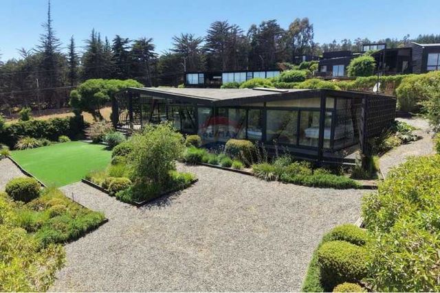 Casa con vista a punta de lobos