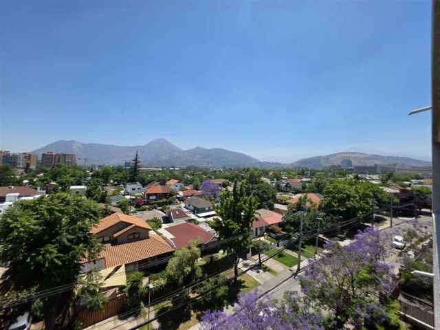 DEPARTAMENTO Avenida Las Condes Con Pinares