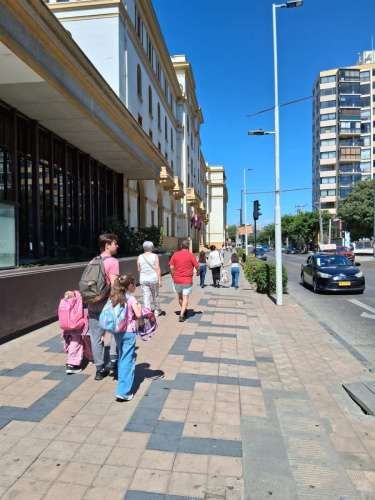 LOCAL COMERCIAL AV VALPARAISO CON SUCRE