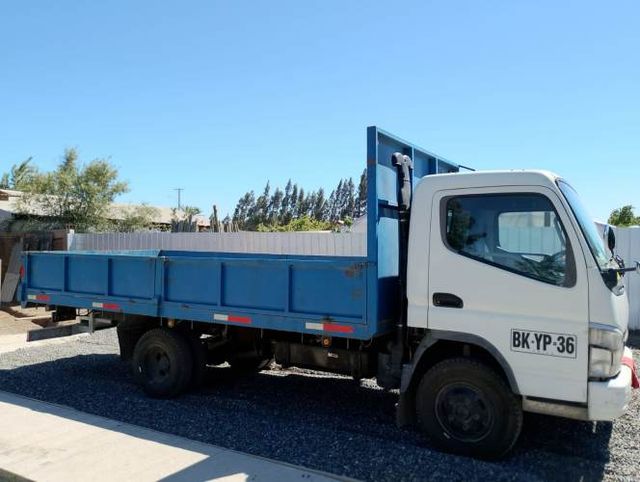 VENTA CAMION  MISTSUBISHI FUSO 2008 papeles al dia,.