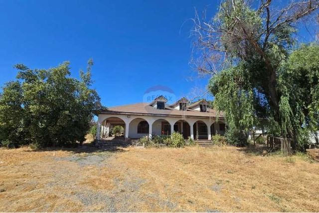 Propiedad comercial en maule: espacio y comodidad