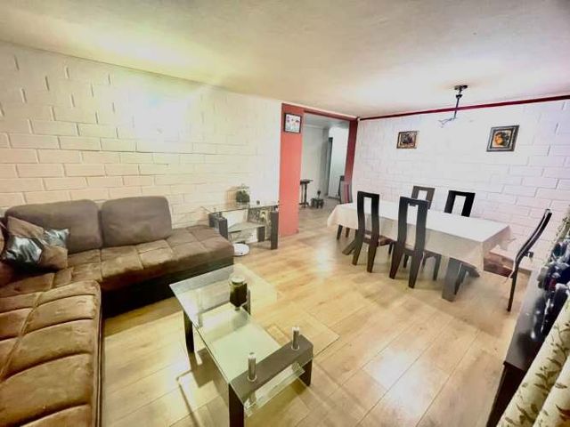 Amplio y Exquisito depto 4D 2B Patio, EST- Metro Laguna Sur