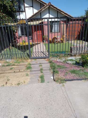 CASA EXEQUIEL FERNANDEZ/MACUL